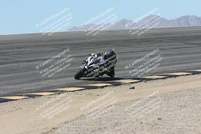 media/Oct-13-2025-Moto Forza (Mon) [[a66d839500]]/4-C Group/Session 2 (Bowl)/